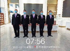 <b>抗“疫”保衛(wèi)戰(zhàn)，他們?cè)谇熬€</b>